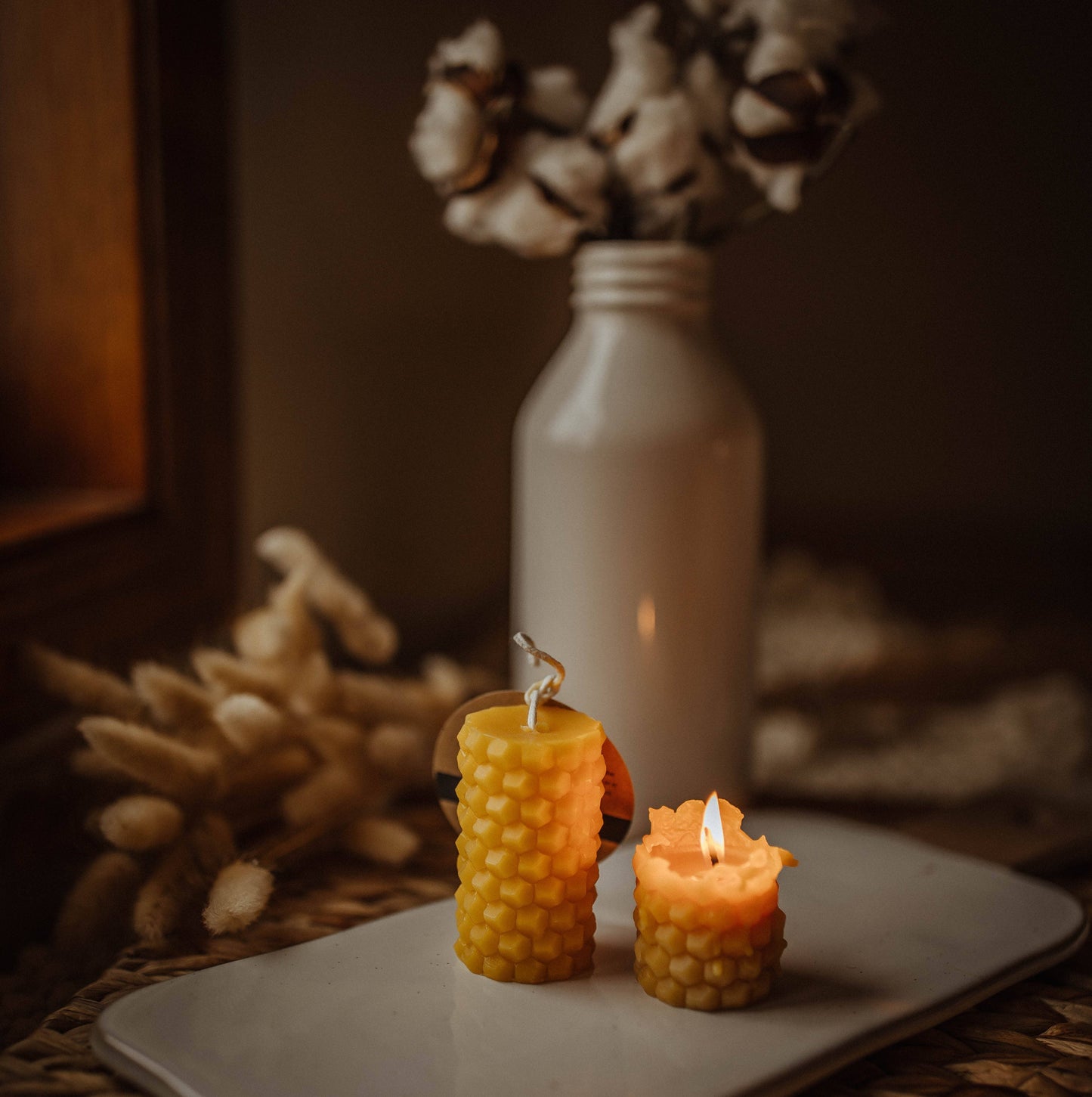 Beeswax pillar candle 'Bobby"